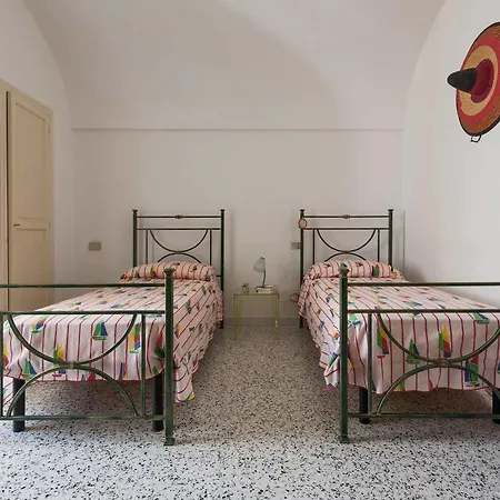 Di Lucia Castrignano del Capo